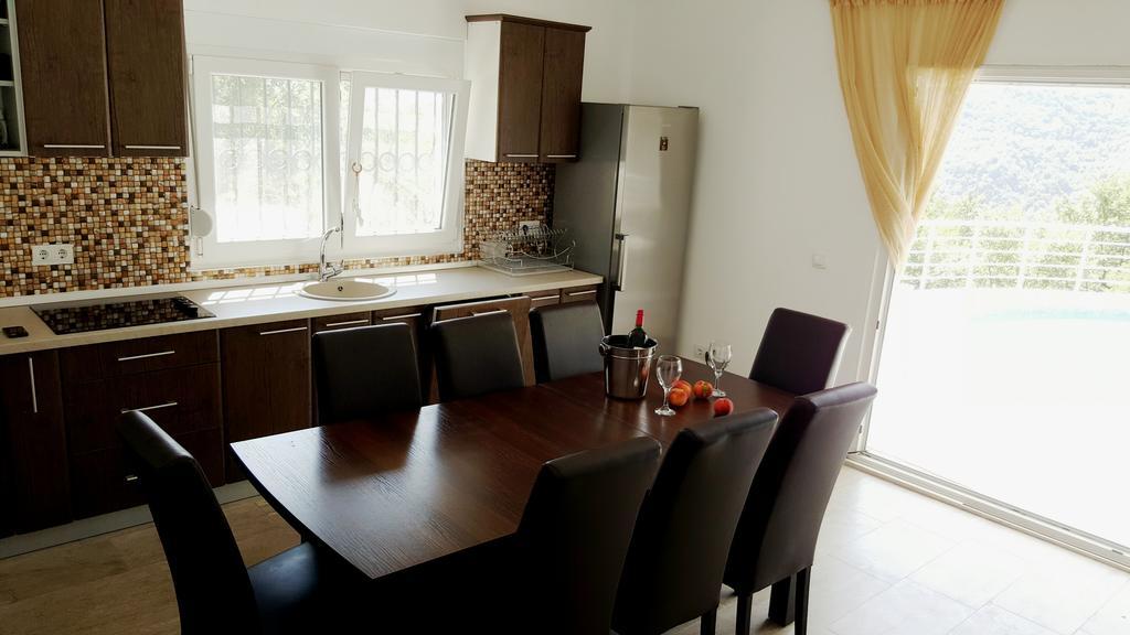 Whitehouse Villa Virpazar Εξωτερικό φωτογραφία