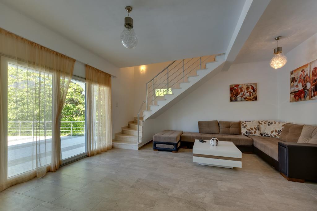 Whitehouse Villa Virpazar Εξωτερικό φωτογραφία