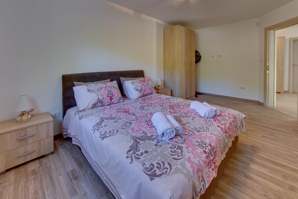 Whitehouse Villa Virpazar Εξωτερικό φωτογραφία